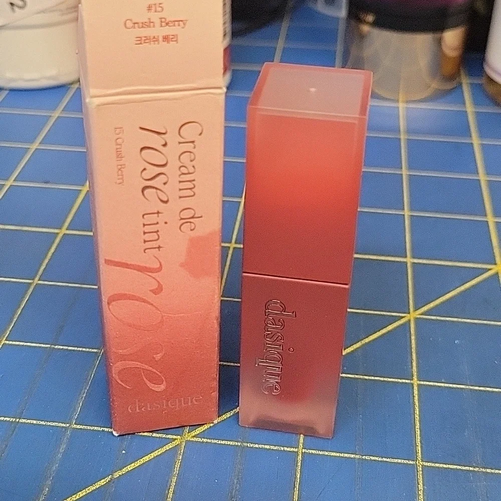 Dasique Cream de Rose Tint - #15 Crush Berry 3g New in Box